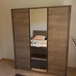 Lean Apartmán